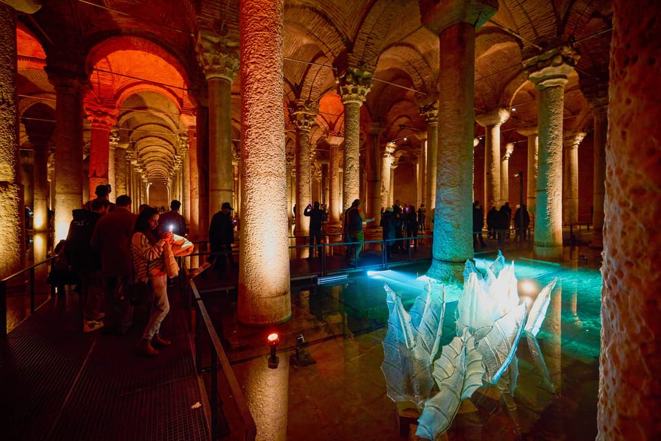 Istanbul Walking Tour: Mosques, Palace, Cistern with Lunch - The Blue Mosque: details matter, especially when lines don’t