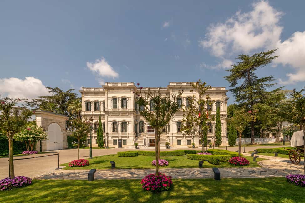 Istanbul: Yildiz Palace & Museum Skip the Ticket Line Entry - Yıldız Palace and Yıldız Museum: What This Visit Feels Like