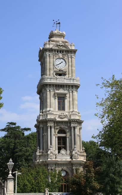 Istanbul:Dolmabahce Palace Skip-the-Line Entry & Audio Guide - Timing in Istanbul: planning around closures and entry slots