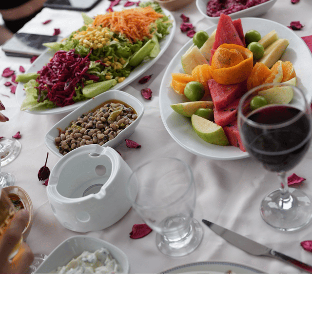 İstanbul:Private Luxury Yacht on Bosphorus 14 Meter(46 feet) - Price and value: $325 per group up to 10, with private access doing the heavy lifting