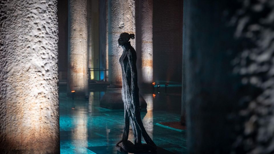 Istanbul's Iconic Duo: Hagia Sophia & Basilica Cistern - Meeting logistics and rules that affect your comfort