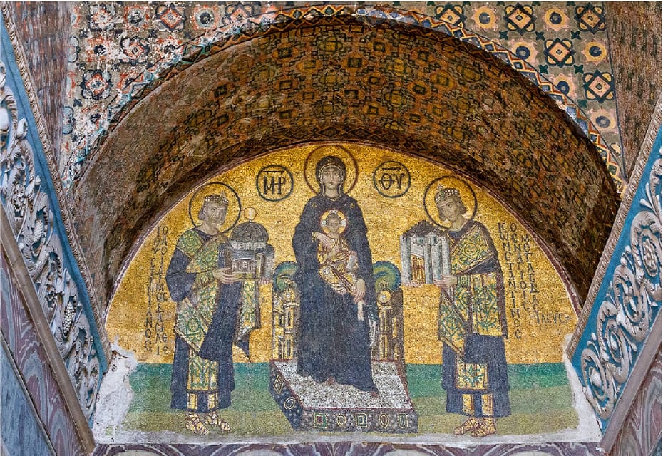 Little Hagia Sophia, Blue Mosque & Hagia Sophia Walking Tour - Hagia Sophia: Christian and Islamic art under one roof