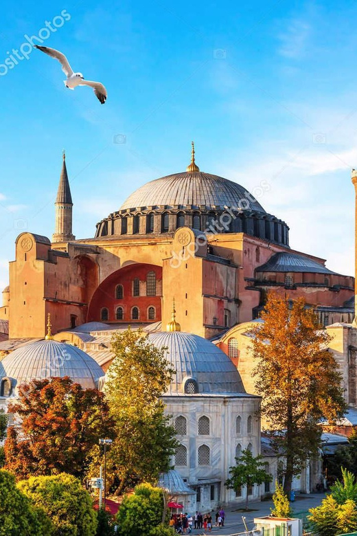 Magnificent Mosques of Istanbul - Hagia Sophia in about an hour: what to watch for and why frescos matter