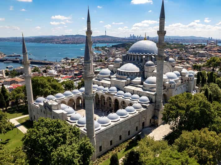Magnificent Mosques of Istanbul - Nuruosmaniye Mosque and the tile-led detour at Rustem Pasha