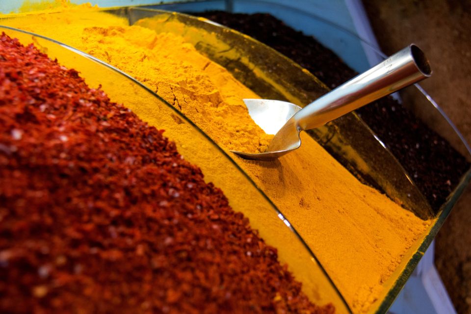 Morning Bosphorus Cruise and Spice Bazaar - Timing, pickup, and hearing the guide (the stuff that can make or break it)