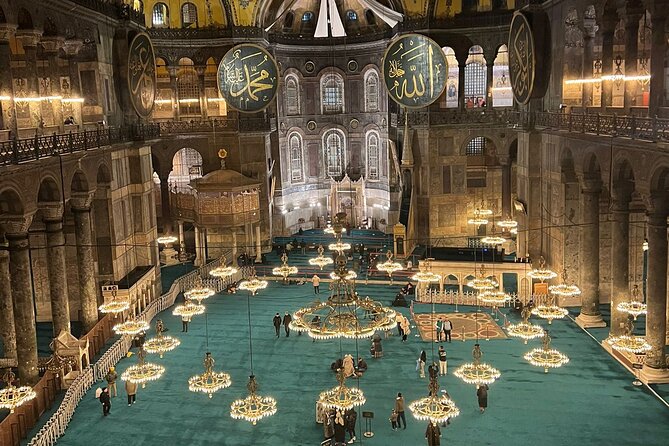 Multi 2 Days Private Guided Istanbul Iconic Landmarks City Tour - Hagia Sophia Grand Mosque: a building with multiple identities