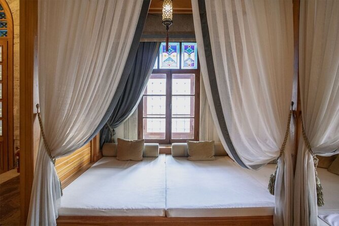 Ottoman Royal Hammam Experience in the Old City - Warm Room Ritual: Steam, Heat, and a Dome Like a Night Sky