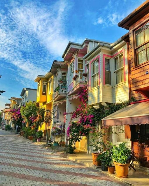Prince's Island Group Tour - Electric Tuktuk or Buggy Ride: The Short-Cover Option on Büyükada