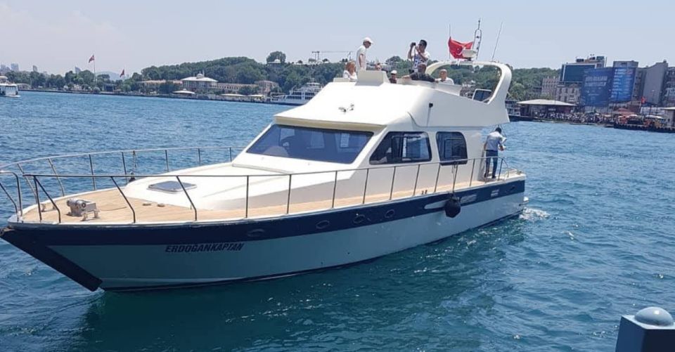 Private Bosphorus Sightseeing Cruise By Luxury Yacht - Getting Picked Up in a Non-Smoking Van (and Why It Matters)