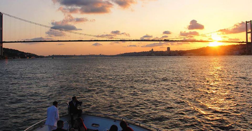 Private Bosphorus Sightseeing Cruise By Luxury Yacht - The Yacht Experience: Comfort, Crew, and the Service That’s Not Just Lip Service
