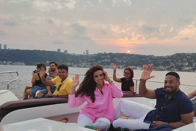 Private Bosphorus Sightseeing Cruise on Luxury Yacht - Kanlıca and the taste of the Asian shoreline