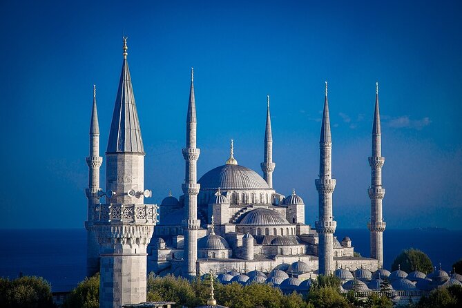 Private Old City Tour in Istanbul - Blue Mosque: Iznik Tiles and the Dome Story You’ll Remember