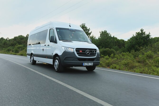 Private One-Way Transfer: Istanbul Airport ↔ City Hotels - Price and Value: Private Group Transfer That Can Beat the Taxi