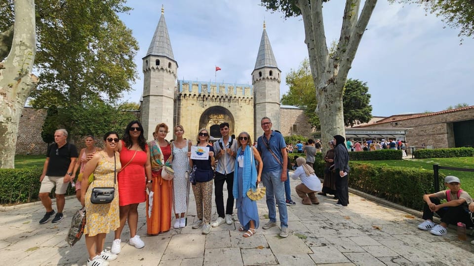 Private Topkapi Palace and Harem Tour with Skip Line Entry - Inside the Third Courtyard: the Harem section