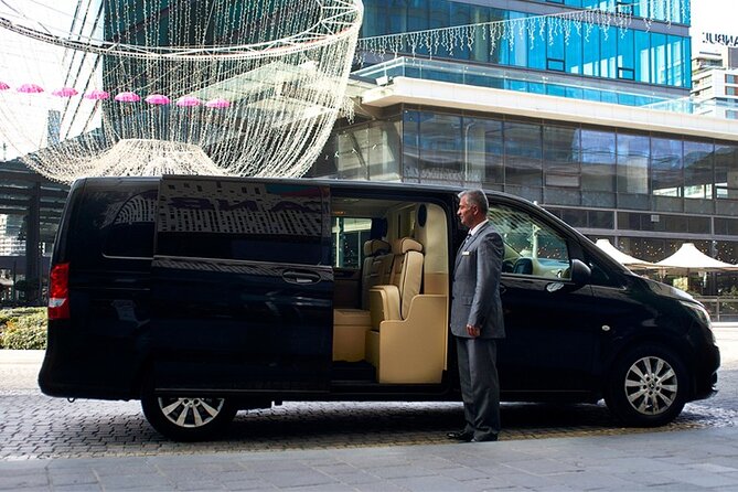 Private Transfer from Istanbul Hotels to Istanbul Airport (IST) - The Reviews Signal Two Big Takeaways