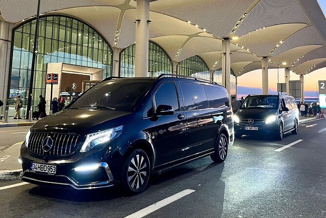 Reliable & Safe Istanbul Airport Taxi Transfer – VIP Service - Finding the Car: The IST Meeting Point (Gate 14 + SR25)