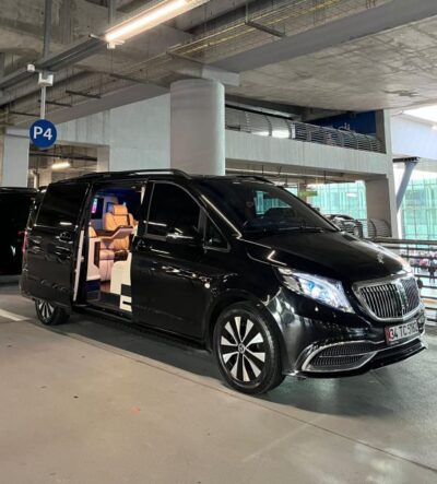 Rent A Comfort Minivan With Driver 4,6,8,12 Hour Options - Fuel and Distance Limits: Choosing the Right Time Block