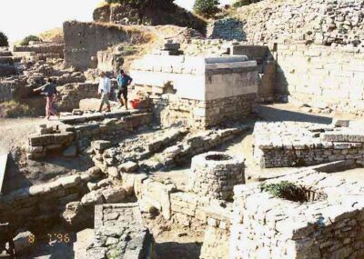 Ruins of Troy and Gallipoli: 2-Day Tour from Istanbul - Price and Logistics: What You’re Really Paying For