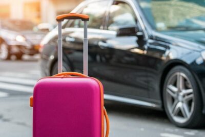 Sabiha Airport to Istanbul City Centre Private Transfer or Vice Versa (1-10pax) - In the car: comfort, luggage space, and a driver who takes it seriously