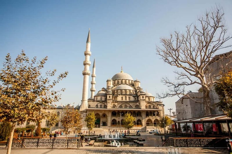 Sailing Through Culture Bosphorus and Spice Bazaar Tour - Ticket Line Skip, Guide Languages, and What That Means for Your Day