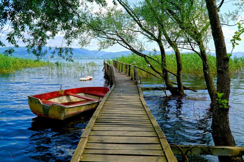 Sapanca Lake and Masukiye Full-Day Tour from Istanbul - Lake Sapanca walk: why this freshwater break feels special