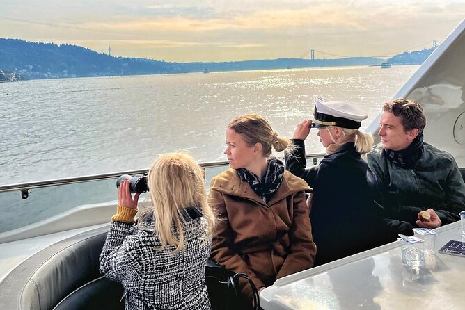 Scenic Bosphorus Sunset Cruise – 2.5 Hours of Luxury & Views - Meeting Point, Boarding Flow, and Seats for Indoors or Outdoors