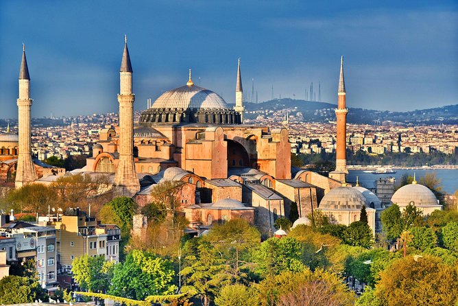 Small Group Istanbul Tour: Hagia Sophia, Blue Mosque & Bazaar - Hagia Sophia Museum: what you can actually do in 45 minutes