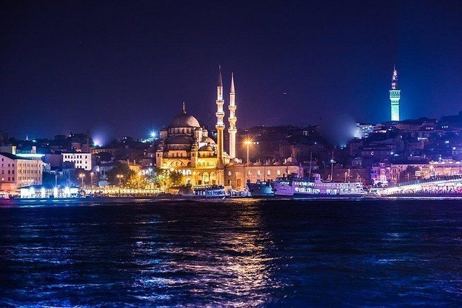 Stage Front Bosphorus Dinner Cruise with Pickup & Drinks included - The live performances: fun Turkish dance, but sightlines matter