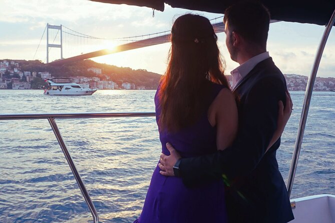Sunset / Noon Bosphorus Cruise by Private Yacht - Ortaköy Mosque and Dolmabahçe from the sea: two stops that change the skyline