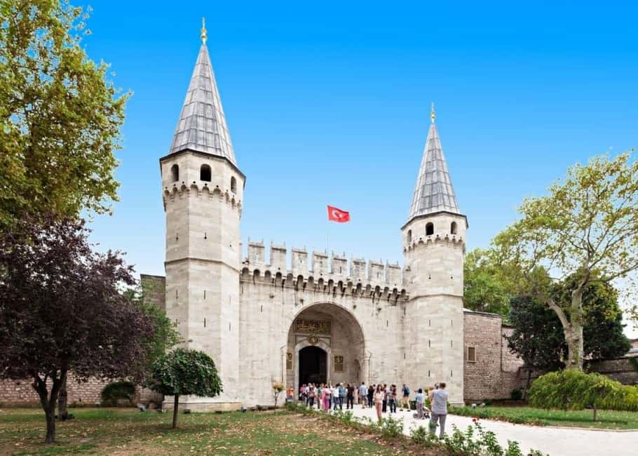 Topkapi Palace, Hagia Sophia & Basilica Cistern Combo Ticket - Hagia Sophia with an English audio guide: QR, timing, and what to listen for