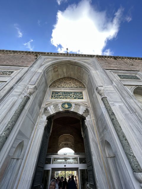 Topkapi Palace&Harem-Guided Tour-Skip lines- All tickets inc - The Treasury: diamonds, daggers, and storied relics