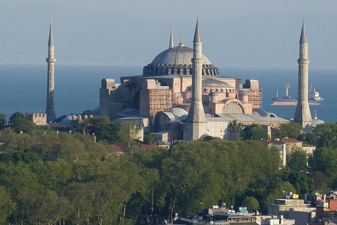 Tour to the Best Places in Istanbul in Spanish - Private - Key highlights you’ll feel right away
