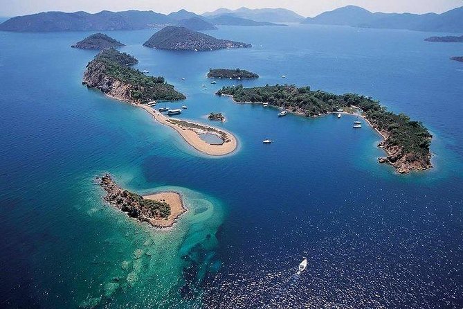 Wonders of Turkey - Gulet: Istanbul, Cappadocia, Ephesus, Fethiye - From Fethiye onto the gulet: your sea base, cabins, and included meals